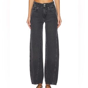 Free People distressed jeans size 32 NWT